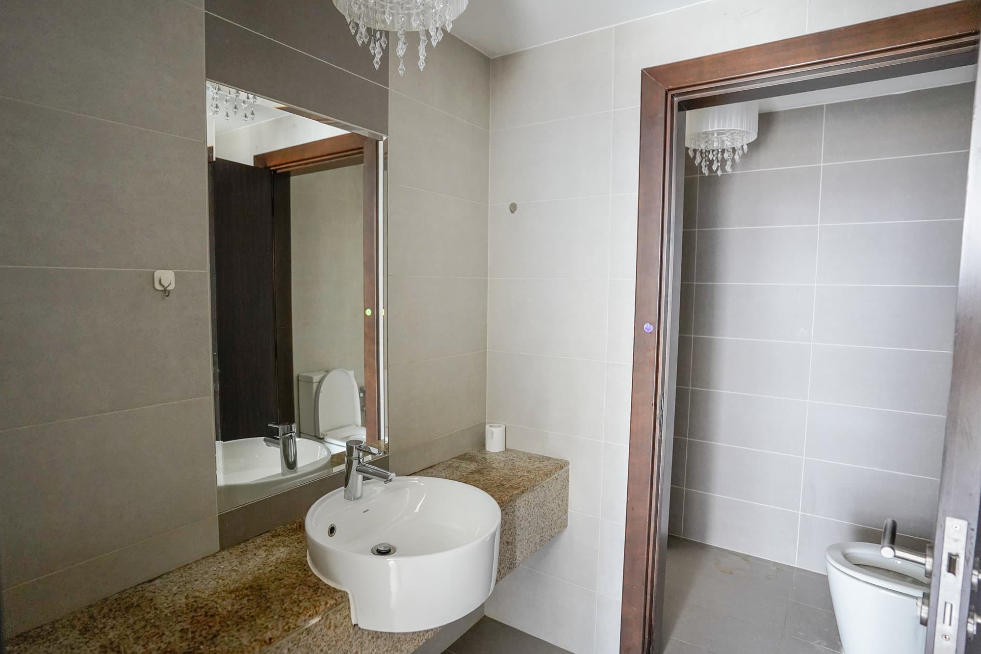 Stunning 1BR | High Floor | Ready to move in — 11