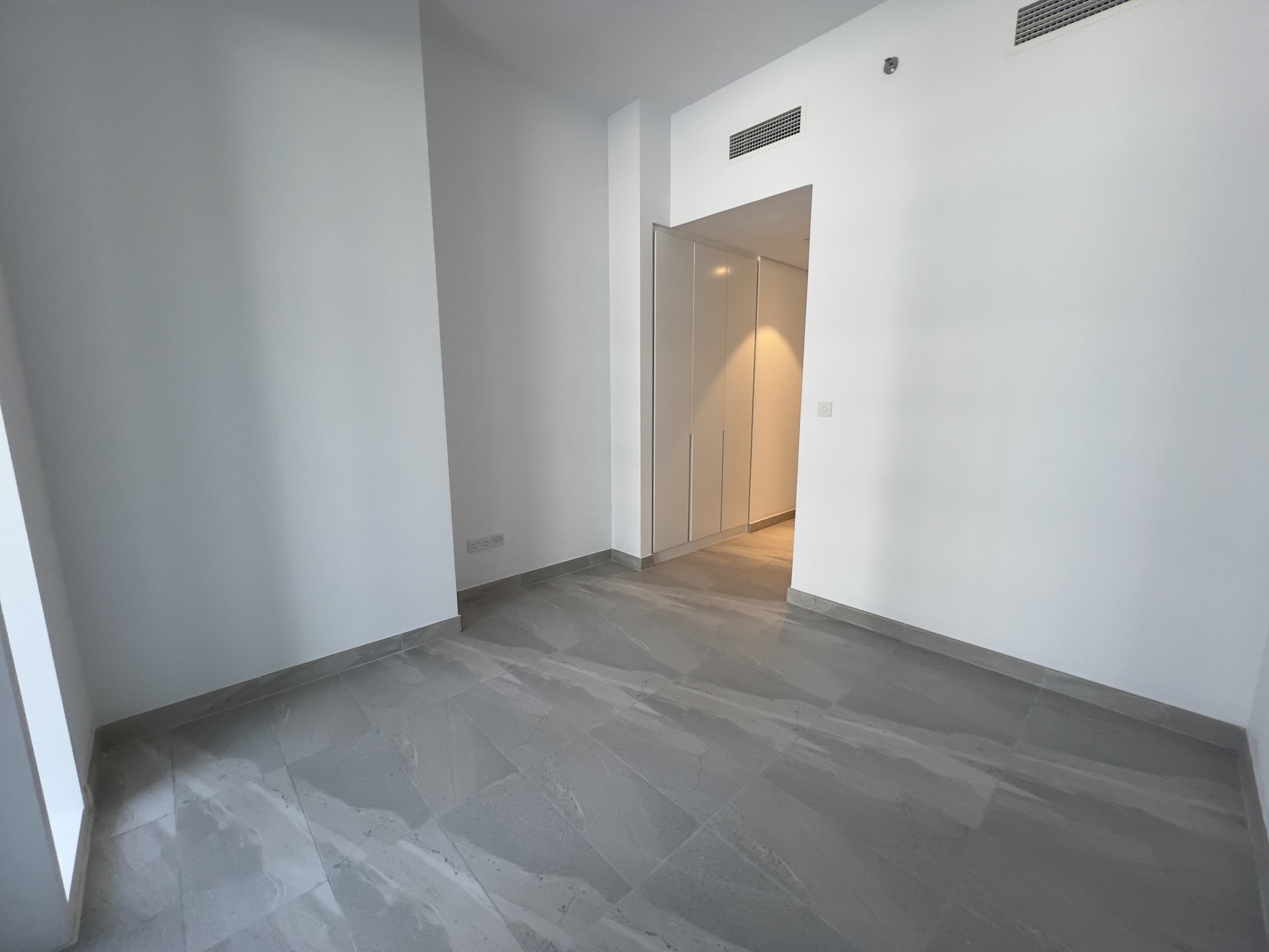 Beach Access | Hot Deal | Ready to move — 7