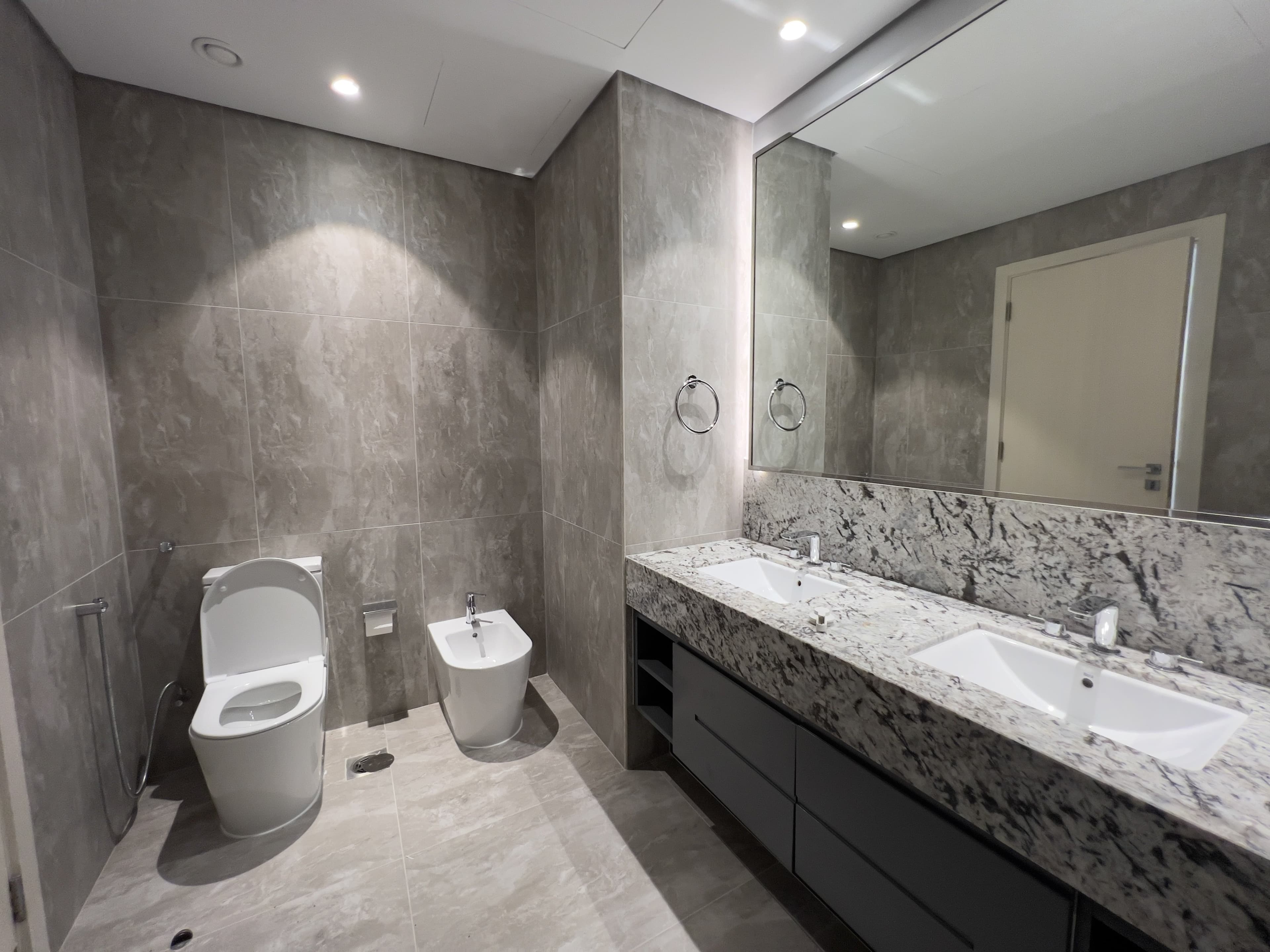 Beach Access | Hot Deal | Ready to move — 27