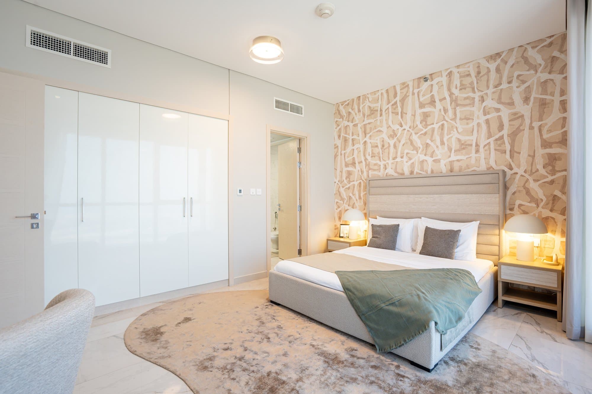 Luxurious Furnished Apt | High Floor | 0 Commi — 10