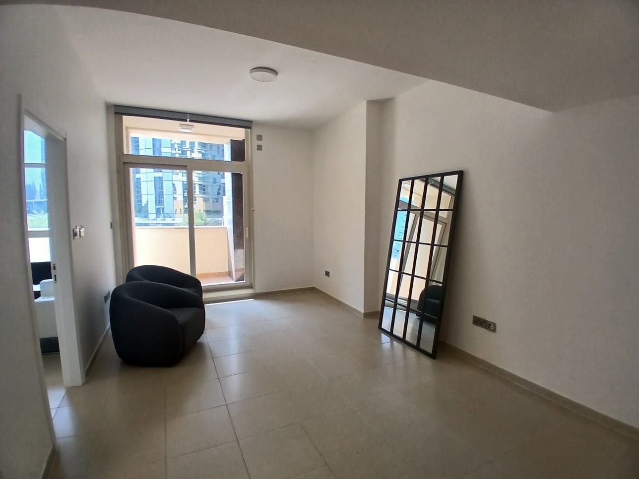 Elegant 1BR | Stunning View | Prime Location, 2