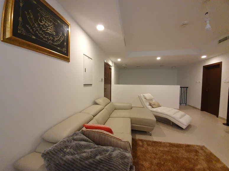 Spacious Townhouse | Ready to move in | Prime Loc — 9