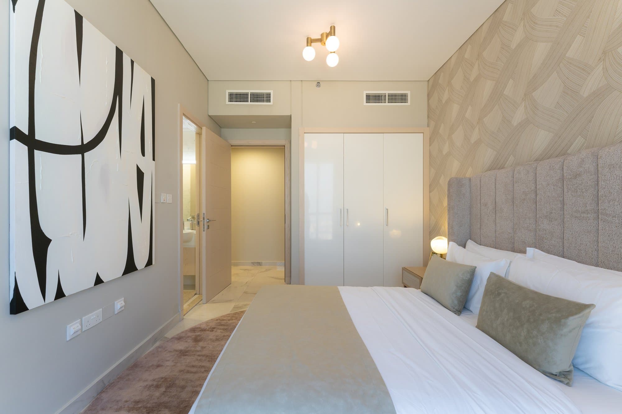 0 Commission | Luxurious Apartment | Vacant — 21