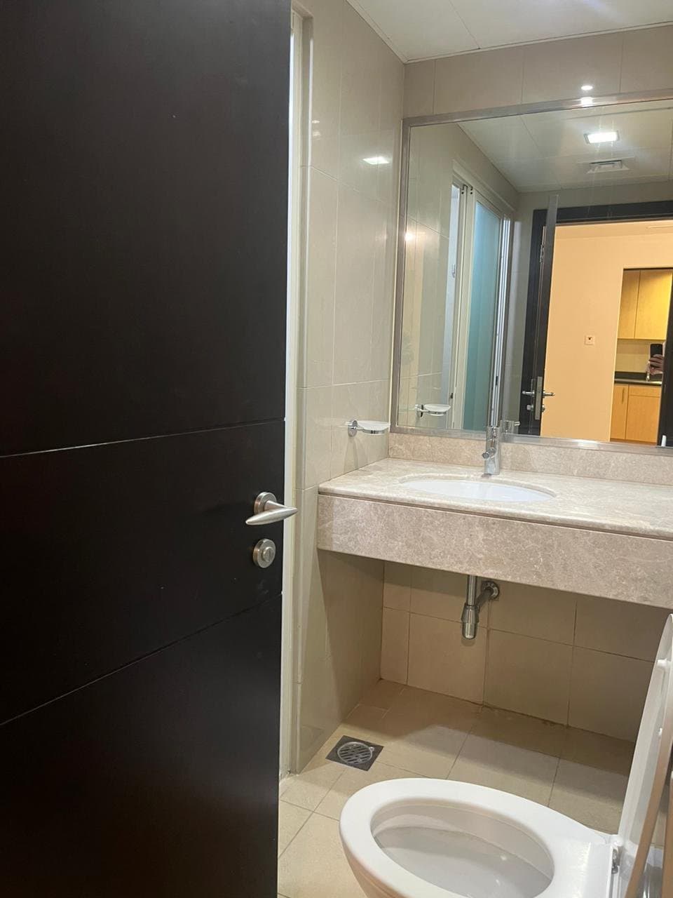 Spacious 1BR | Vibrant Community | Vacant — 12