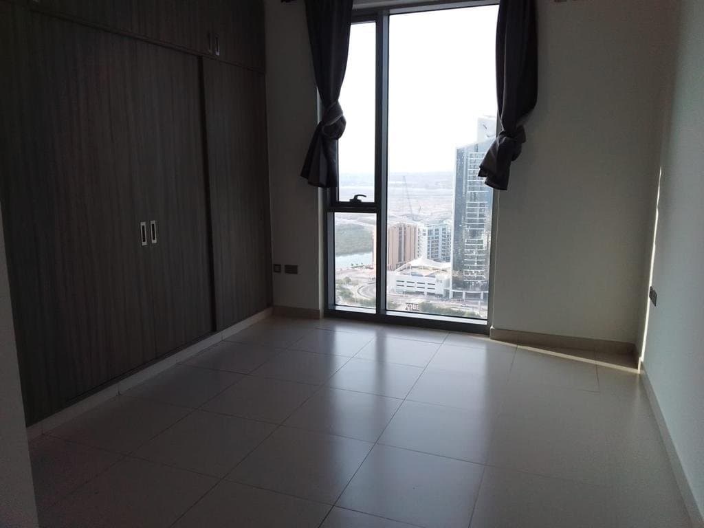 Stunning Sea View | Cozy Balcony | Ideal Location — 5