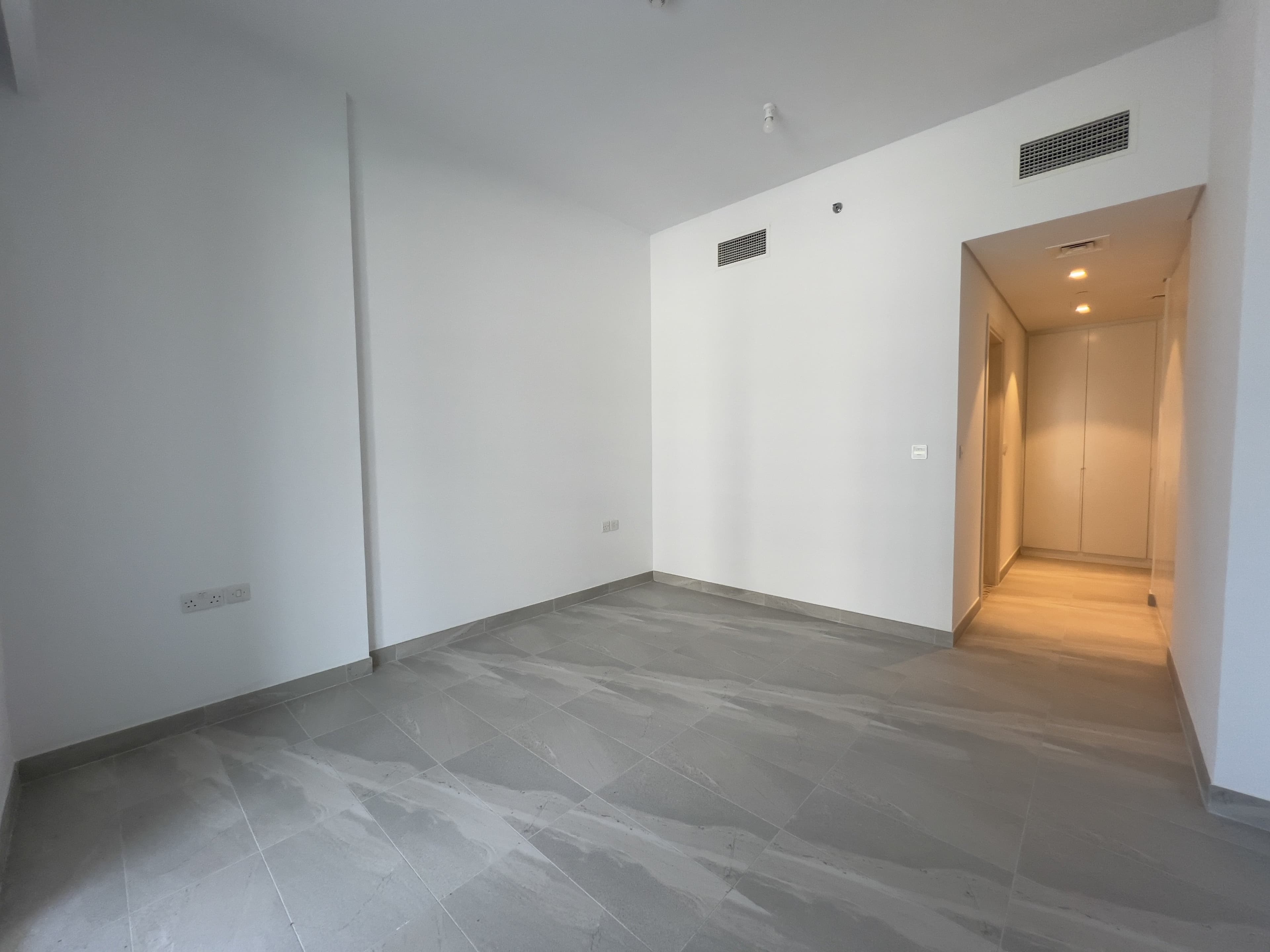 Beach Access | Hot Deal | Ready to move — 12