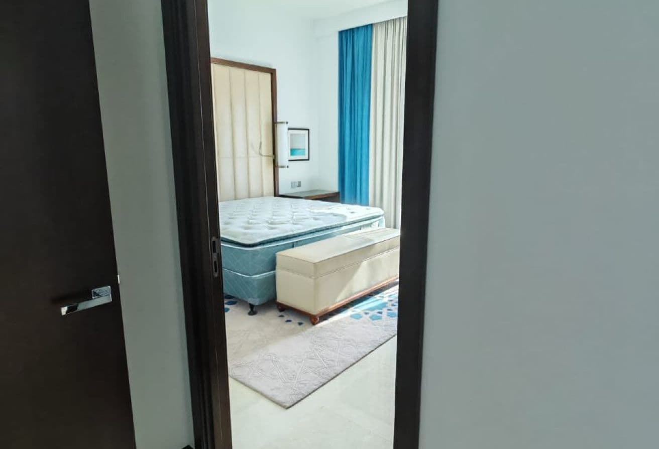 Fully Furnished | Sea View | Luxury Living — 14