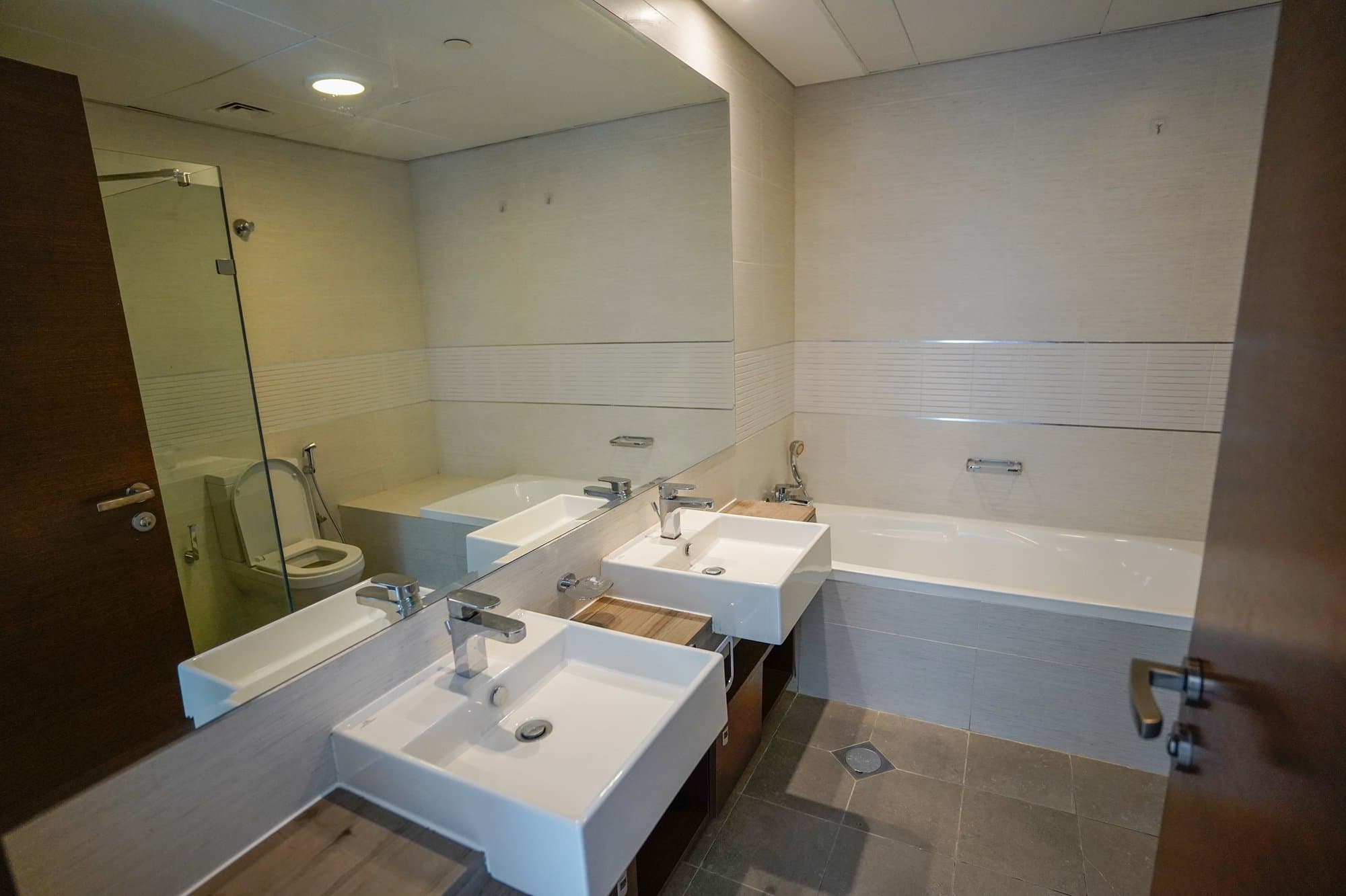 High Floor | Spacious 3BR | Ready to Move in — 13