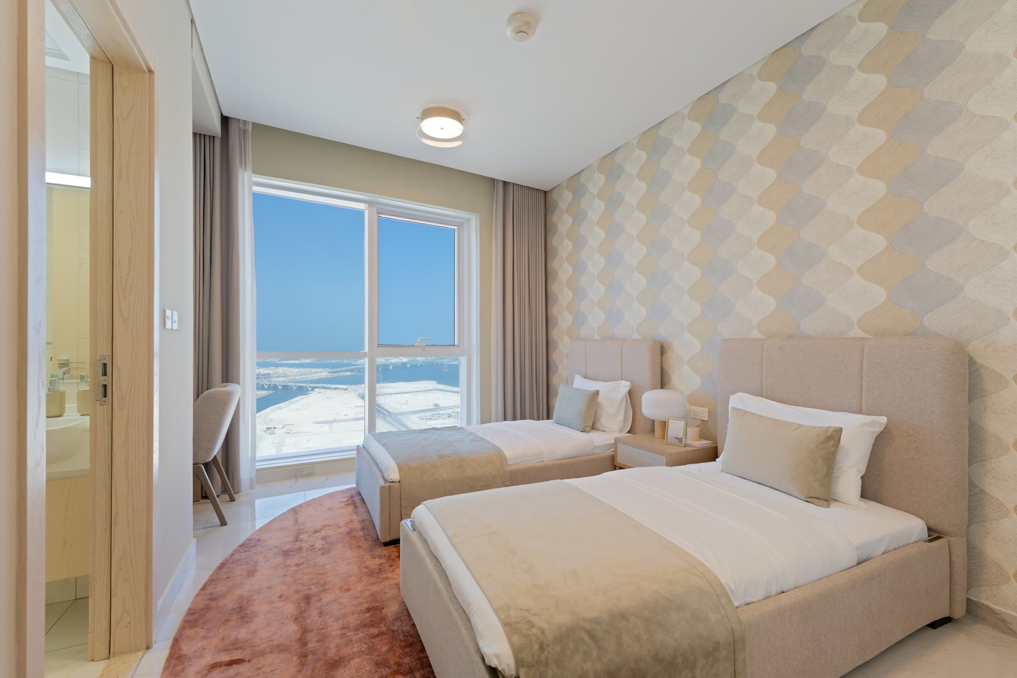 0 Commission | Luxurious Apartment | Vacant — 17