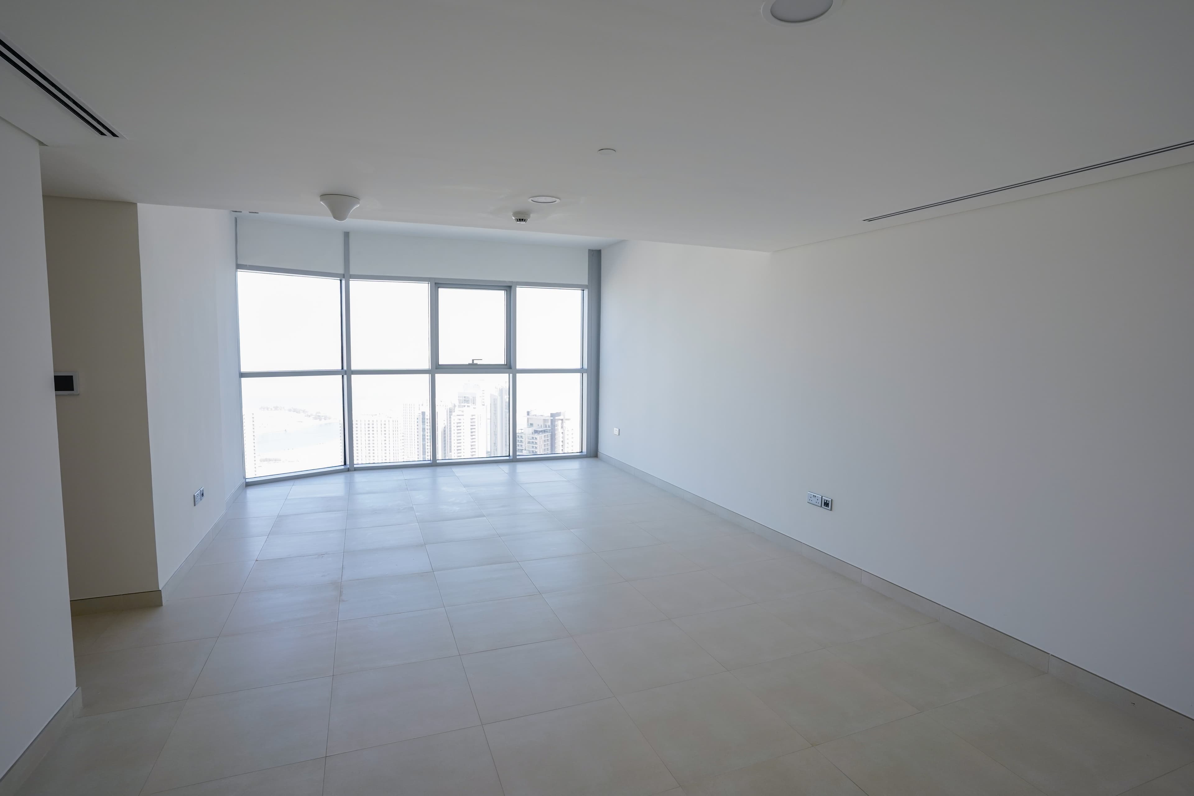 Amazing 2BR+M | High Floor | Prime Area — 2