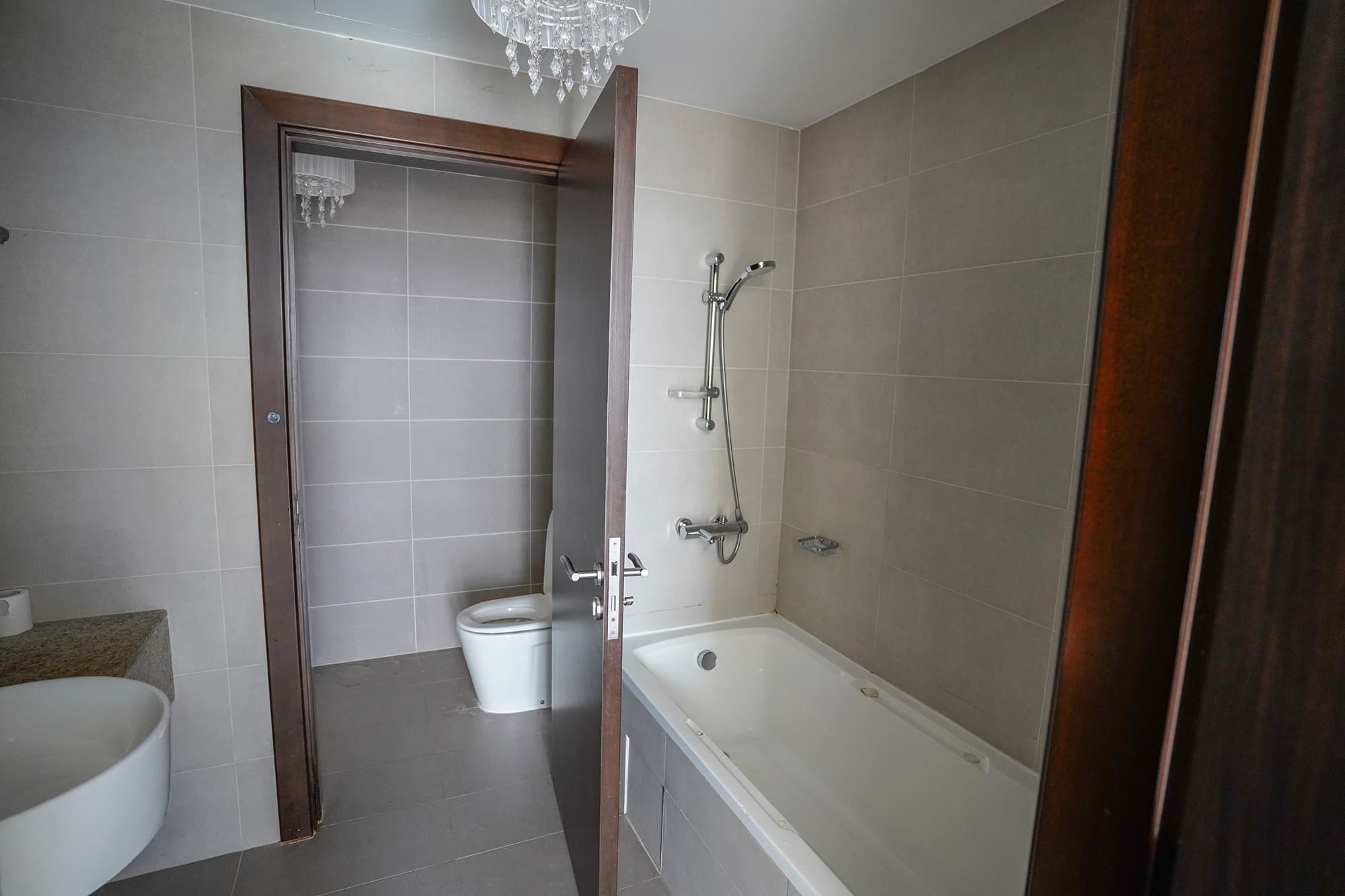 Stunning 1BR | High Floor | Ready to move in — 12