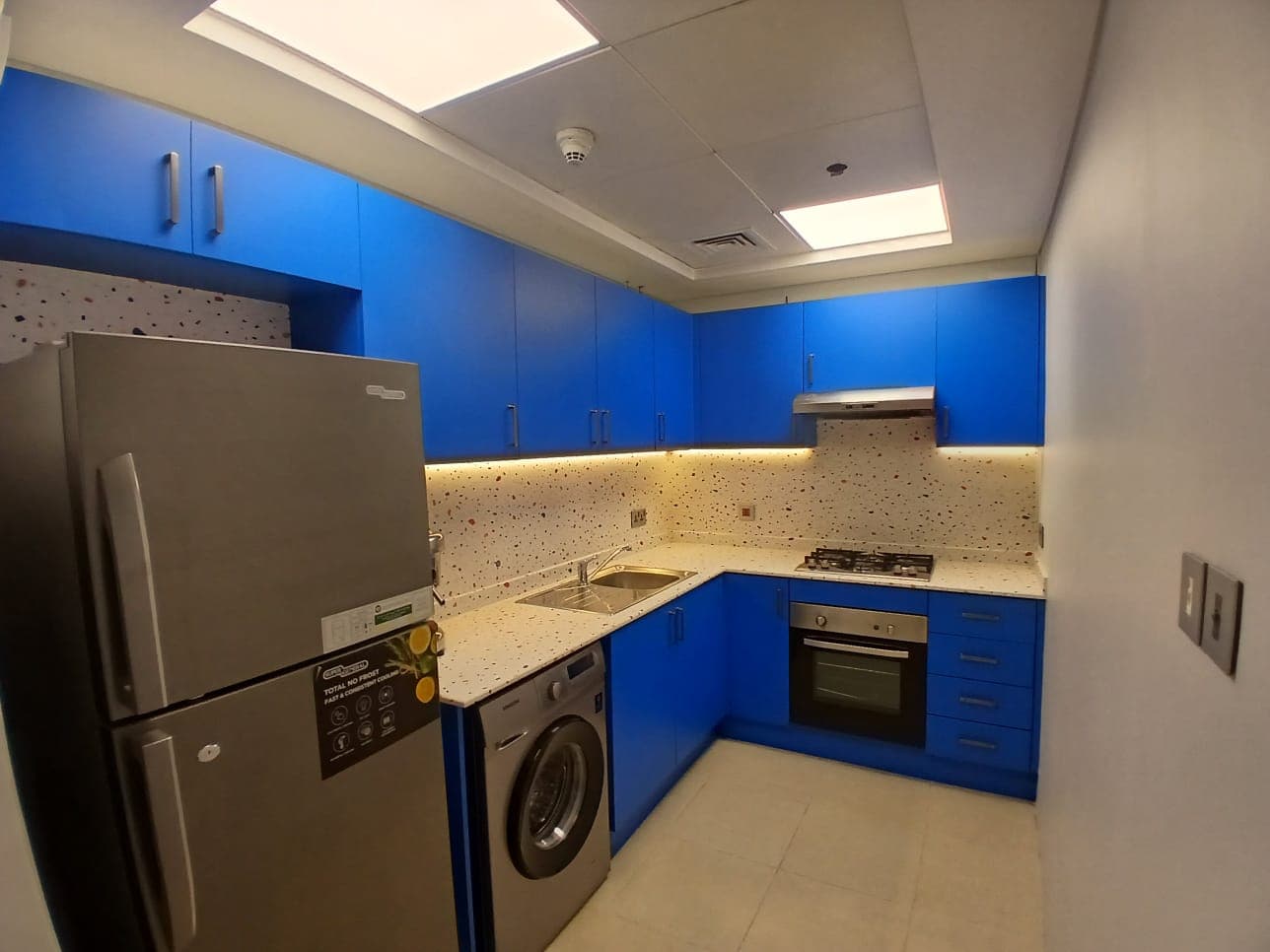 Elegant 1BR | Stunning View | Prime Location, 5