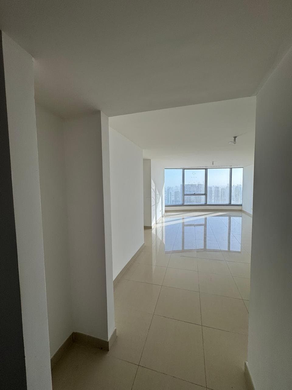 Stunning View | Spacious Unit | Vacant — 6