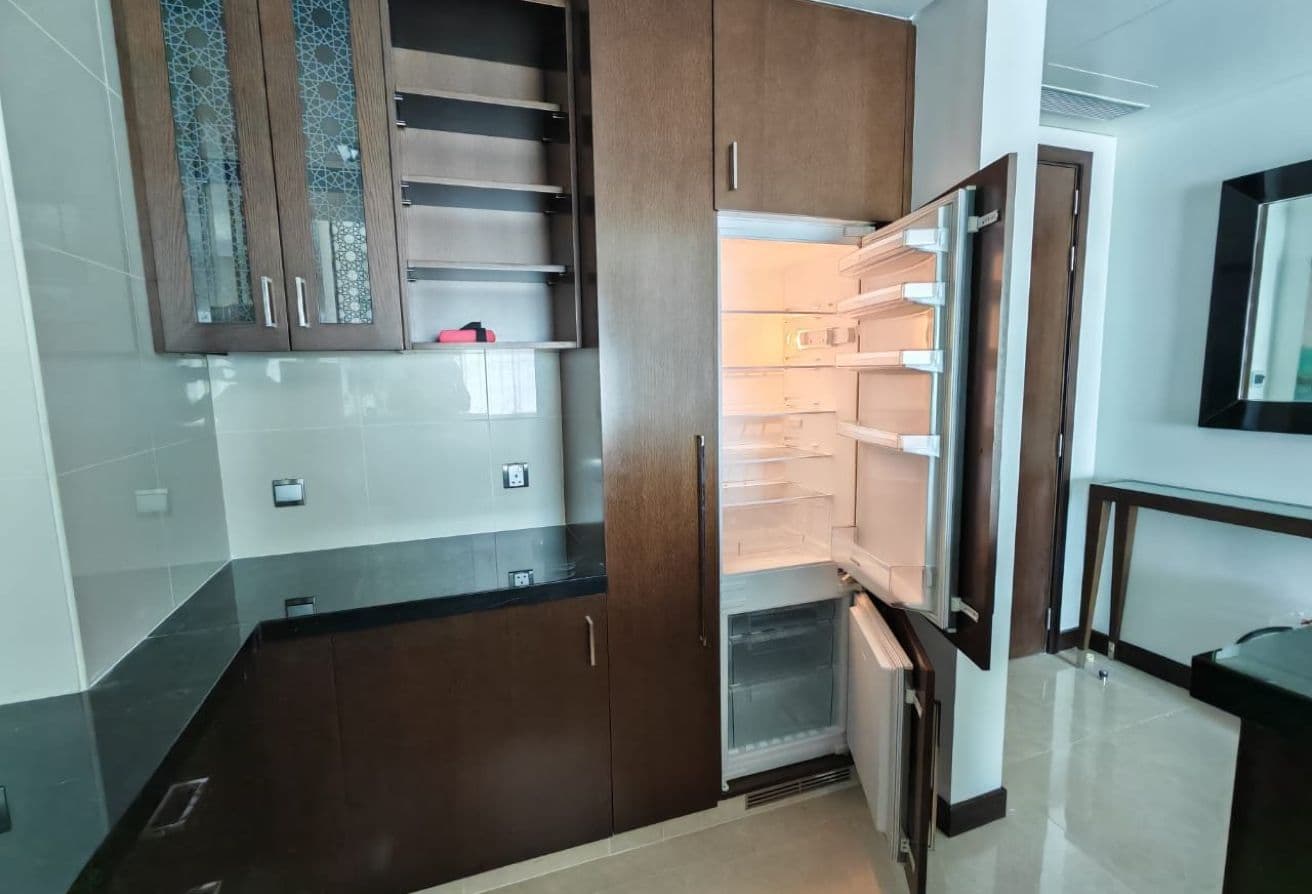 Fully Furnished | Sea View | Luxury Living — 11
