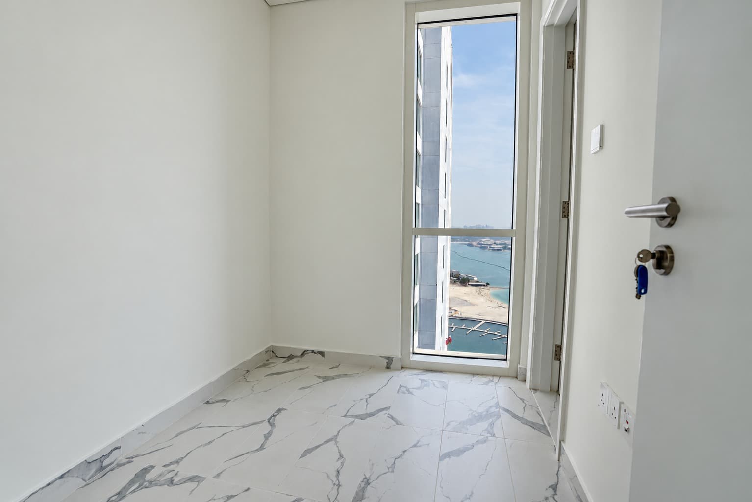 Stunning Canal & City View | 4 Payments | Vibrant Community, 12