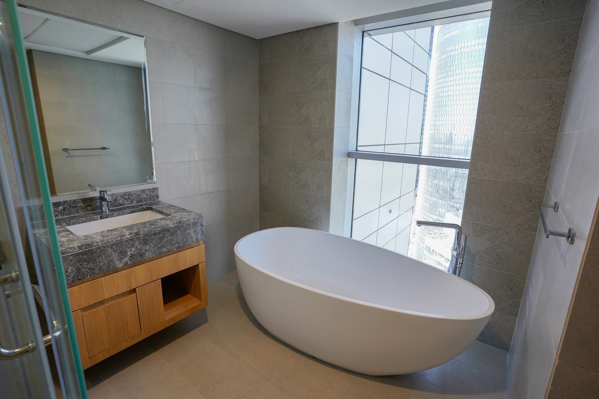 Amazing 2BR+M | High Floor | Prime Area — 13