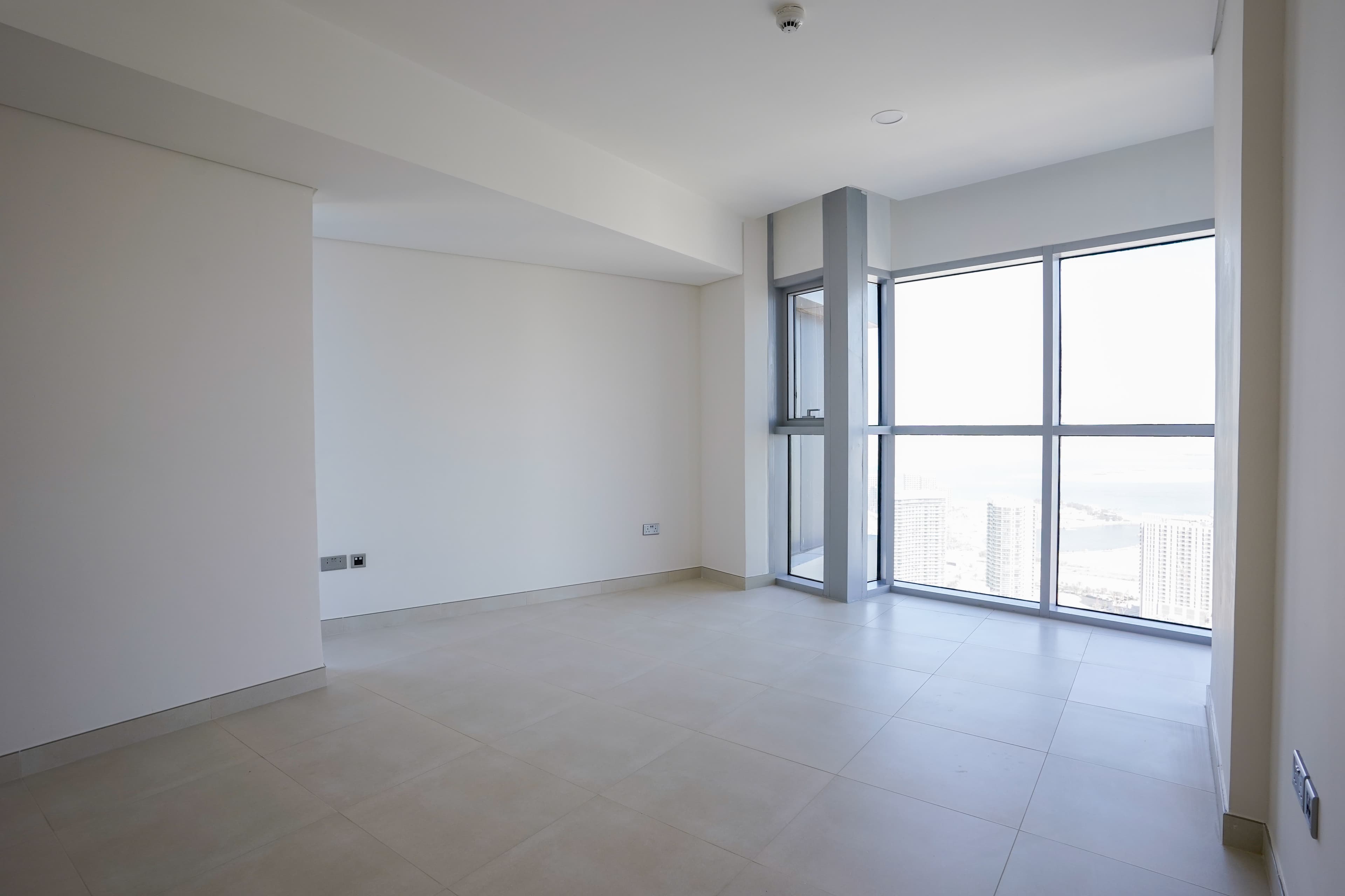 Amazing 2BR+M | High Floor | Prime Area — 5