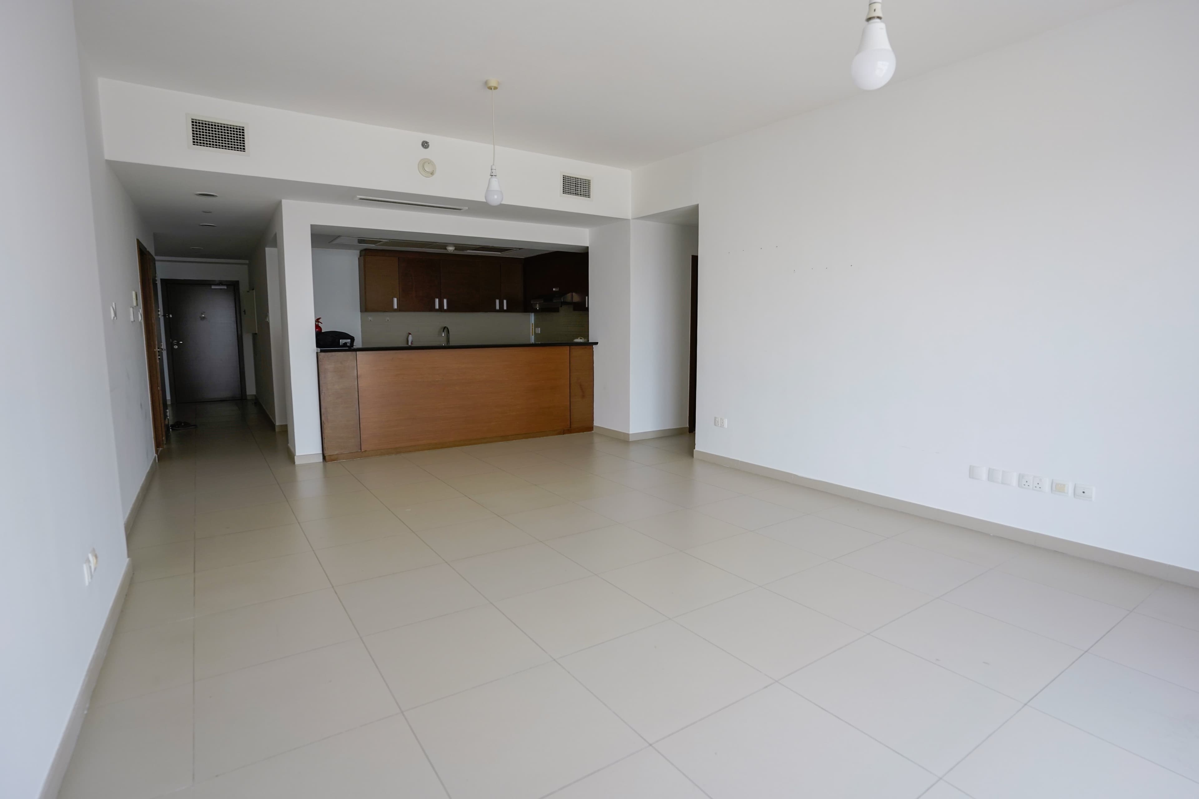 High Floor | Spacious 3BR | Ready to Move in — 2