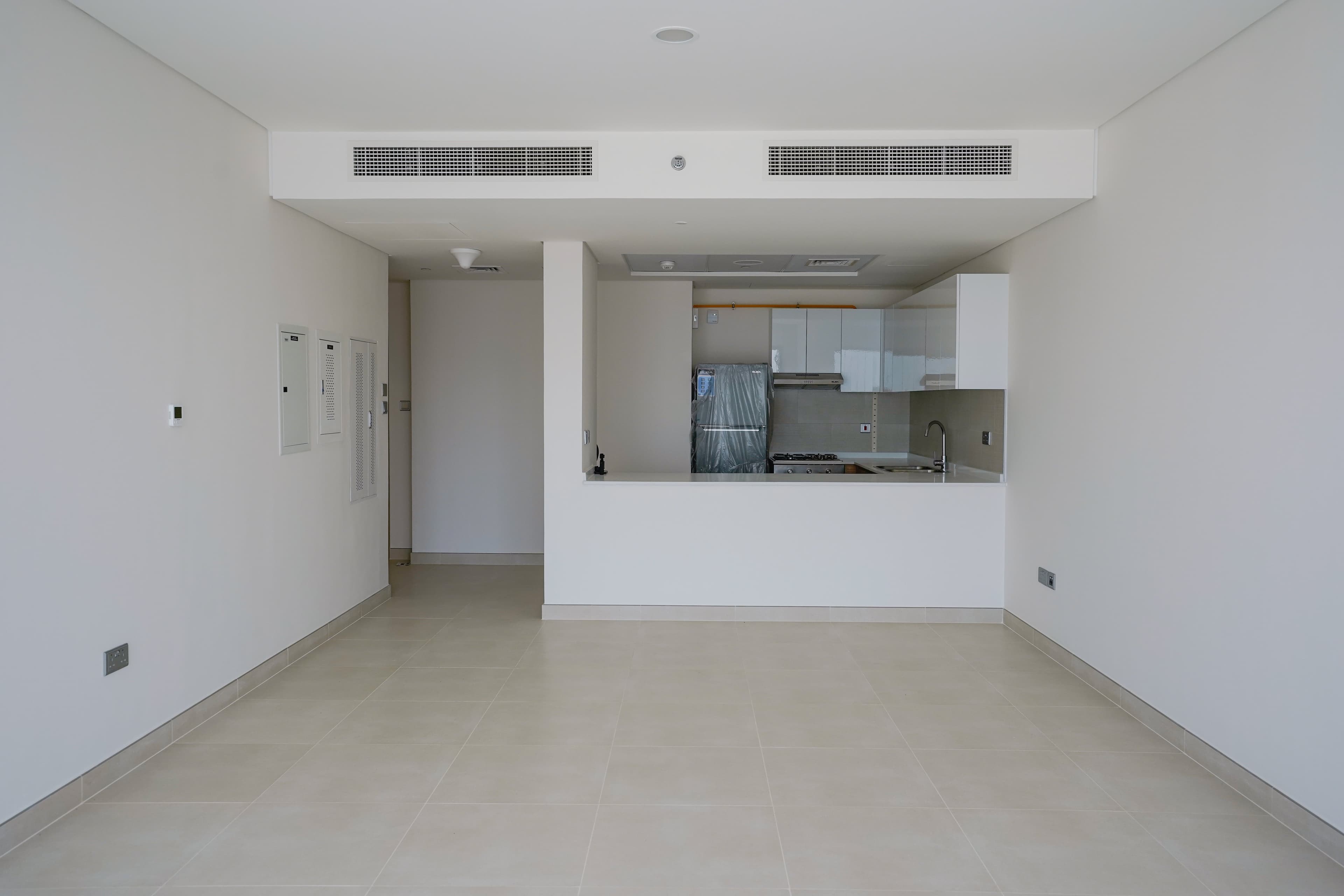 Brand New 1BR | City View | High floor — 6