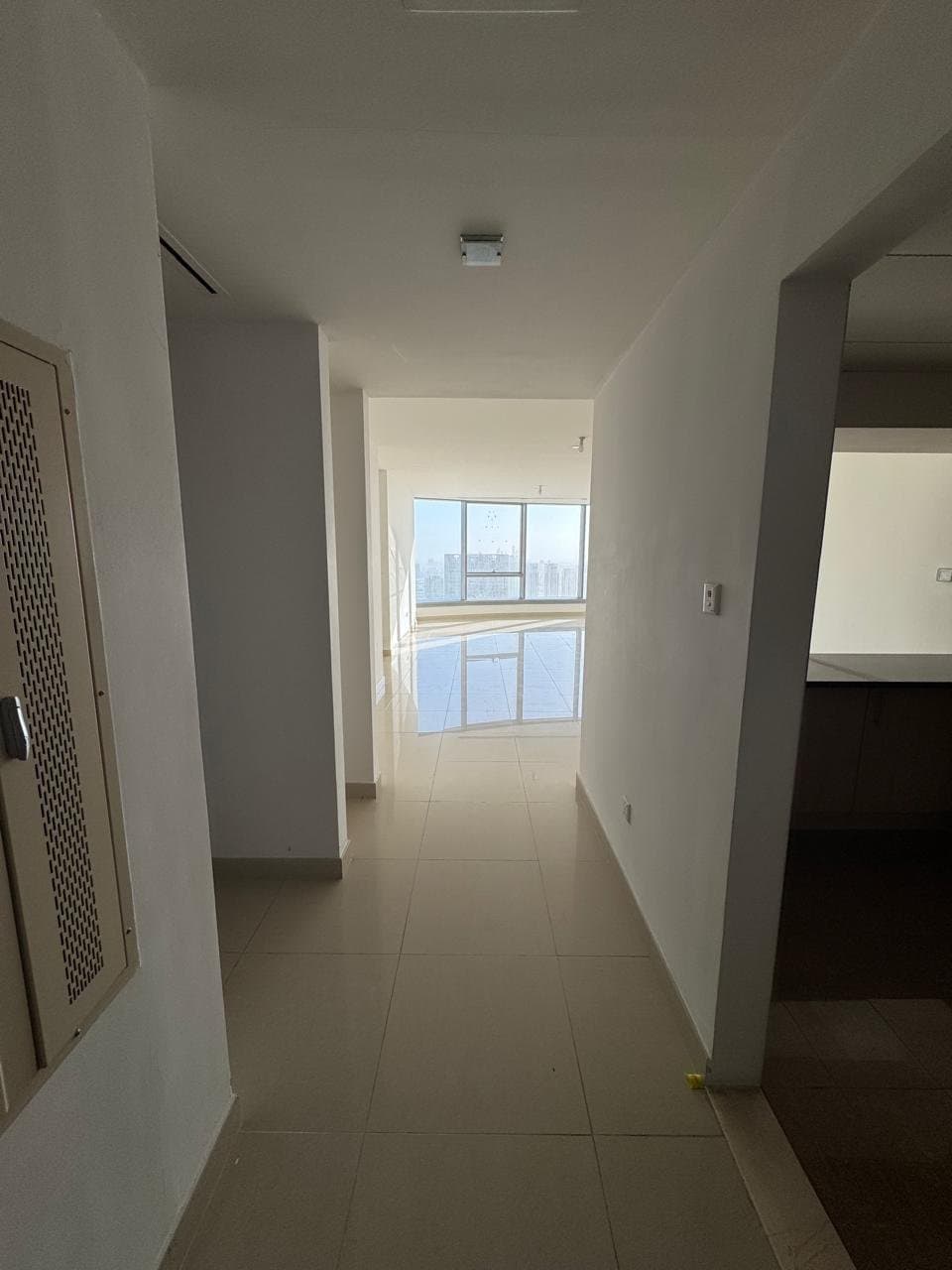 Stunning View | Spacious Unit | Vacant — 7