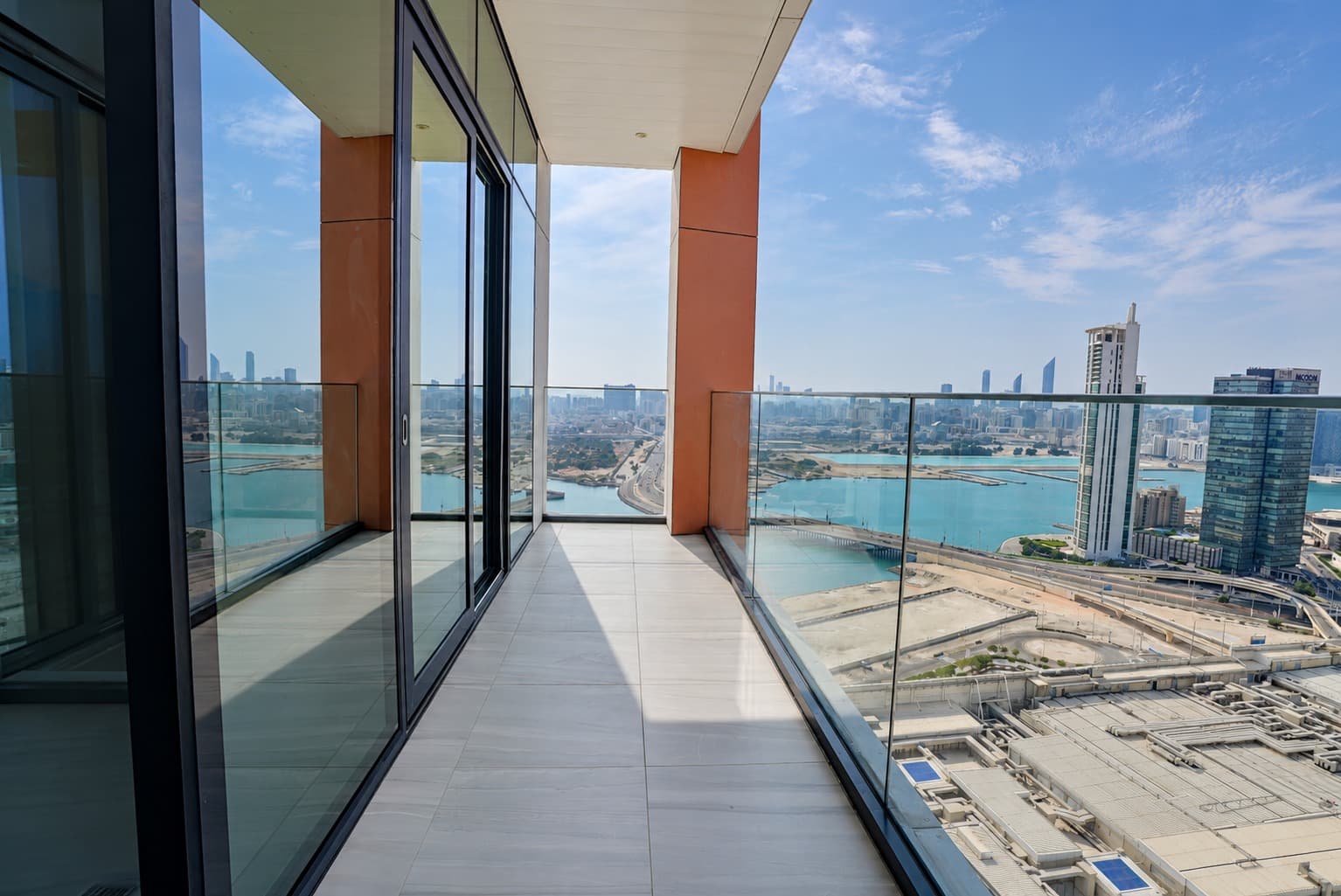 Stunning Canal & City View | 4 Payments | Vibrant Community, 2