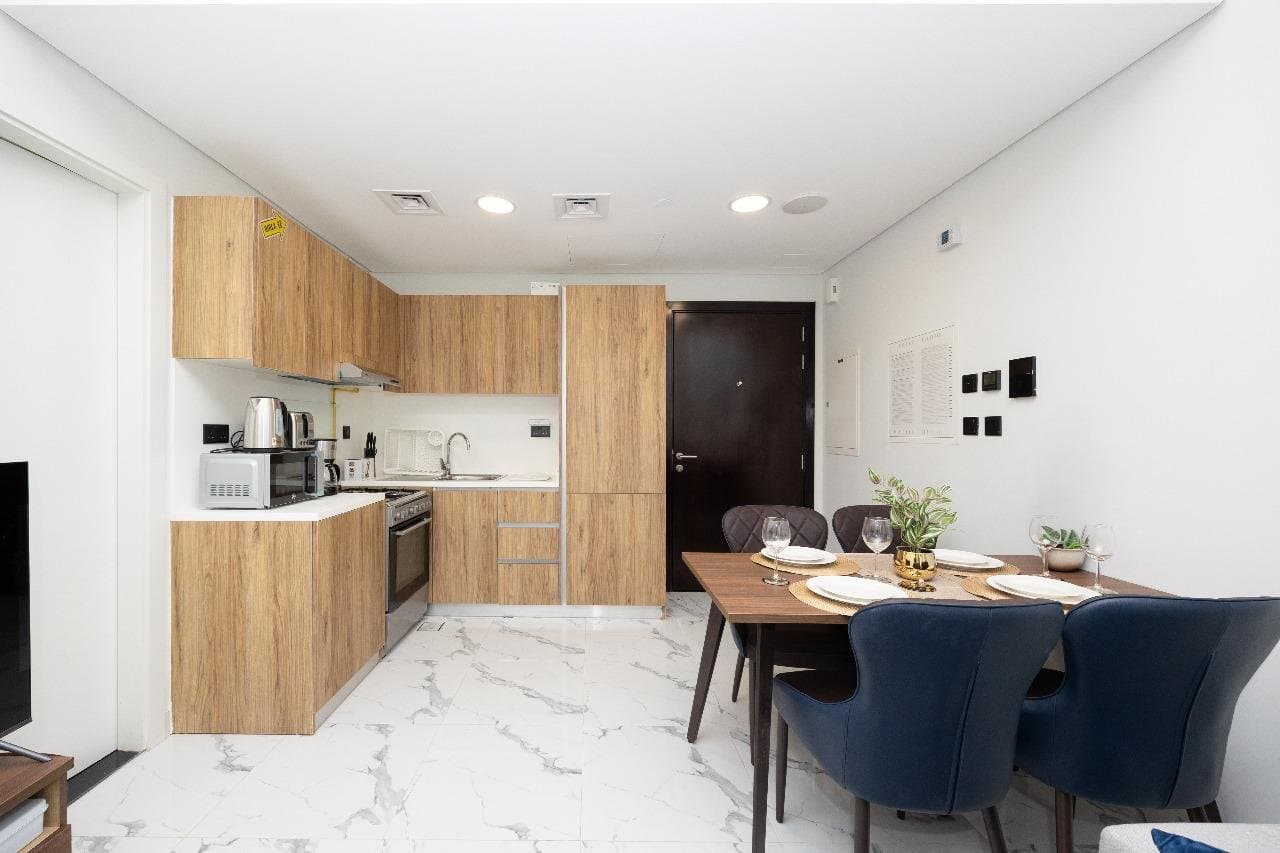 Fully Furnished | Canal View | Vacant — 3