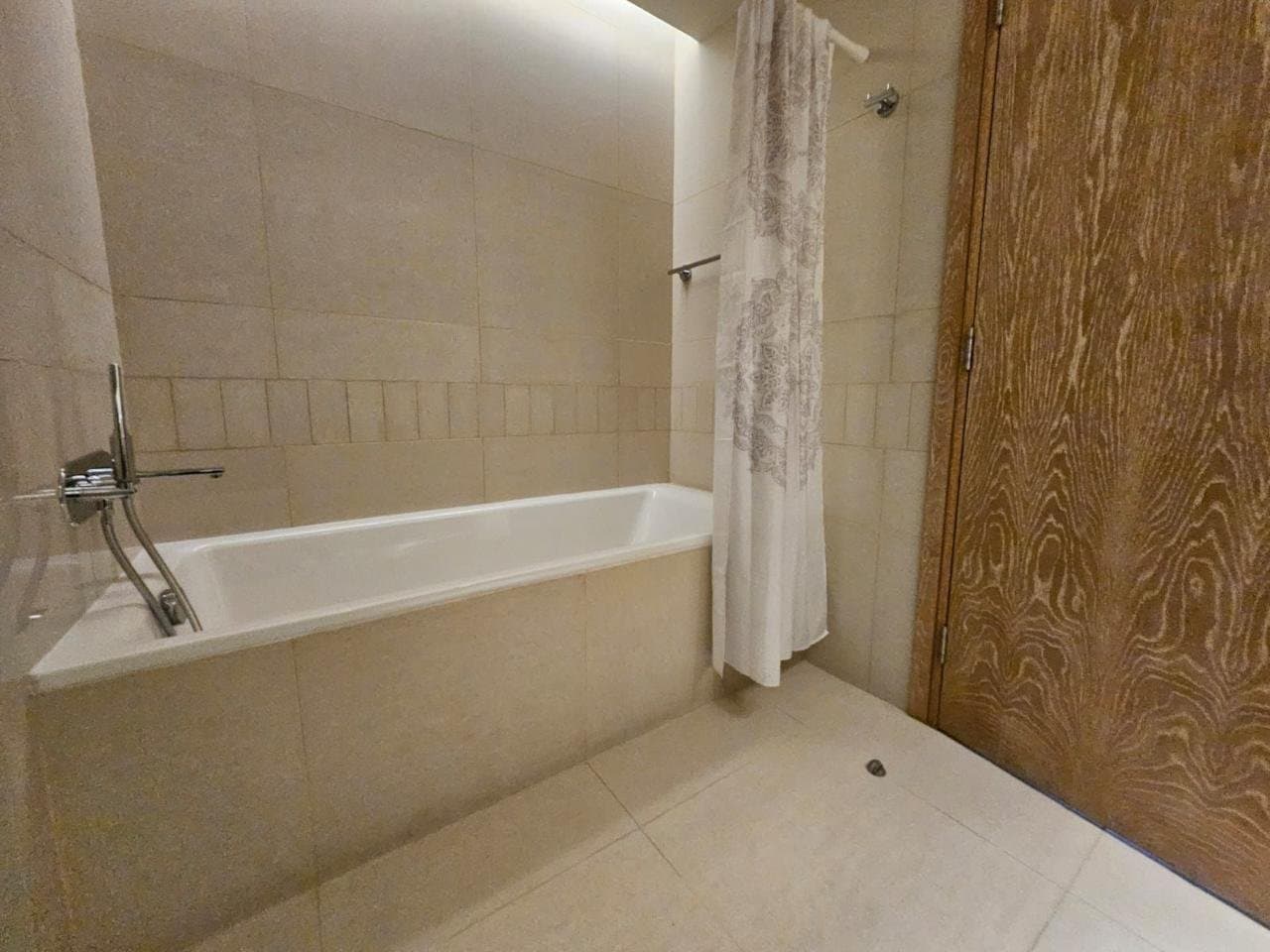 Elegant 1BR | Pool View | Luxury Living — 6