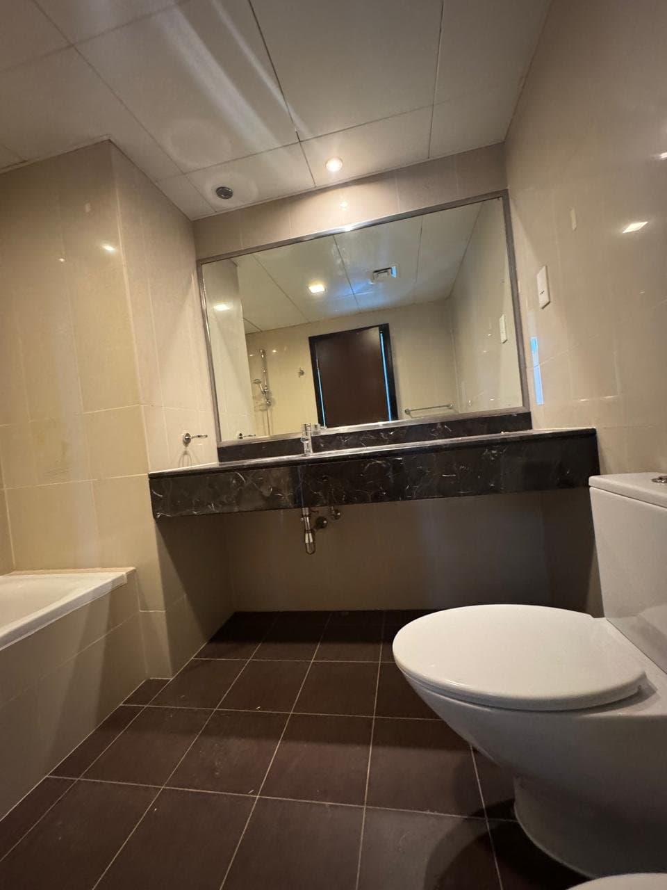 Stunning View | Spacious Unit | Vacant — 18