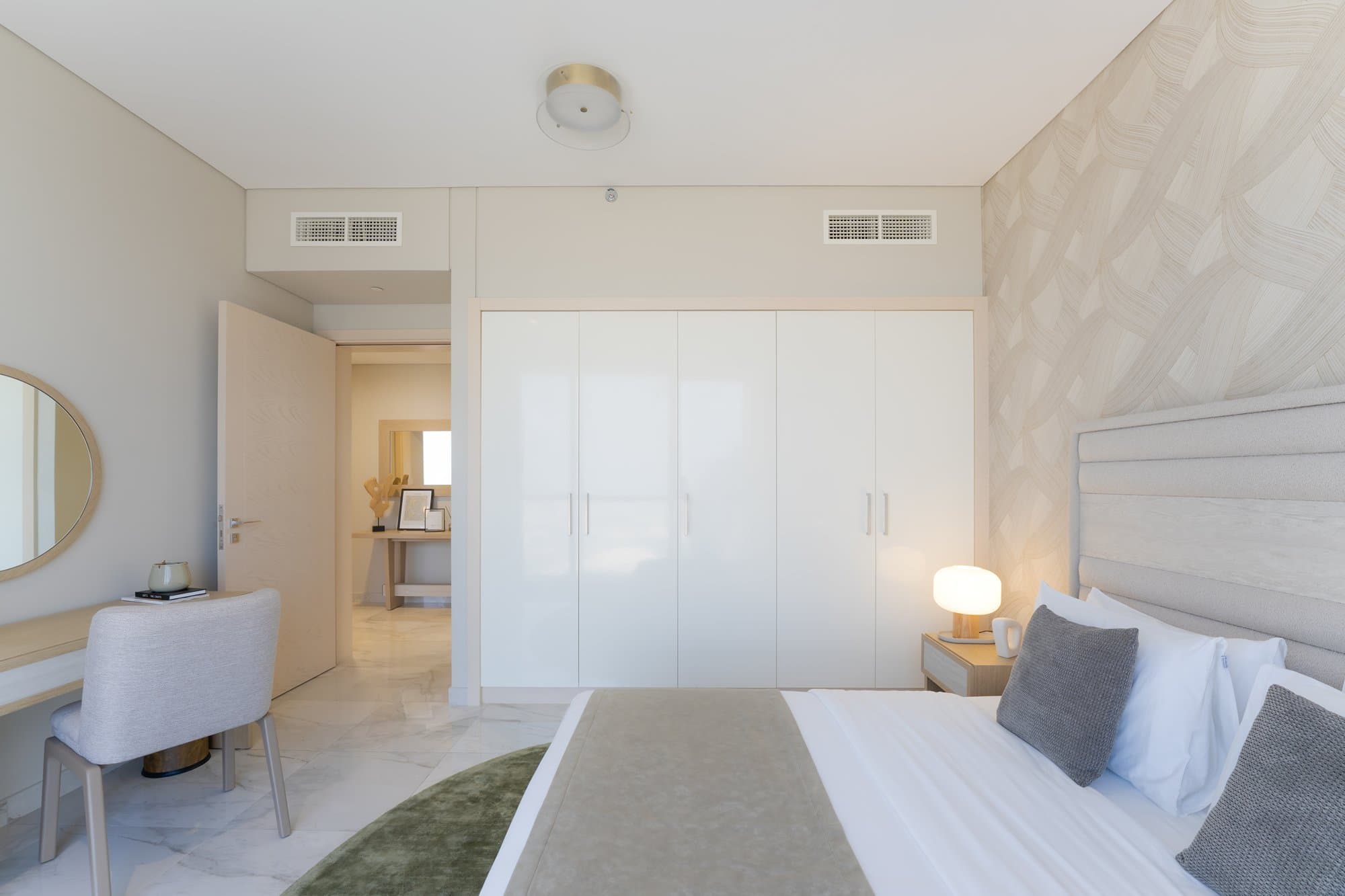No Commission | Fully Furnished | Vacant — 10