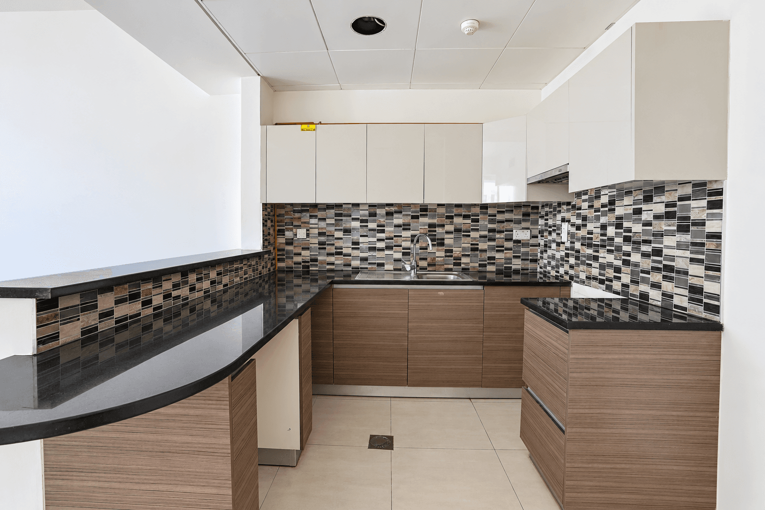 Prestige 2BR | Premium Sea Views | Prime Location, 18