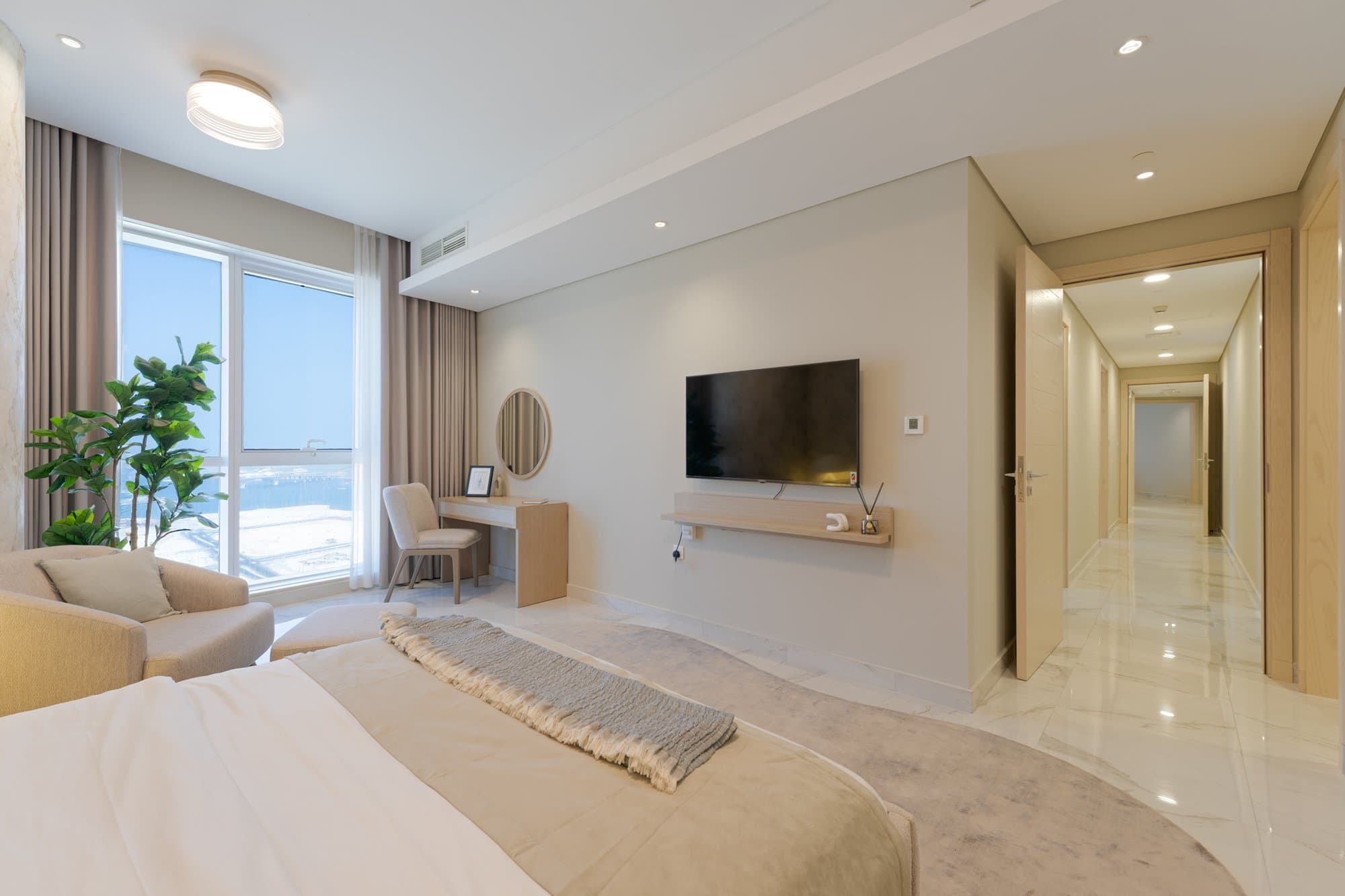 0 Commission | Luxurious Apartment | Vacant — 11