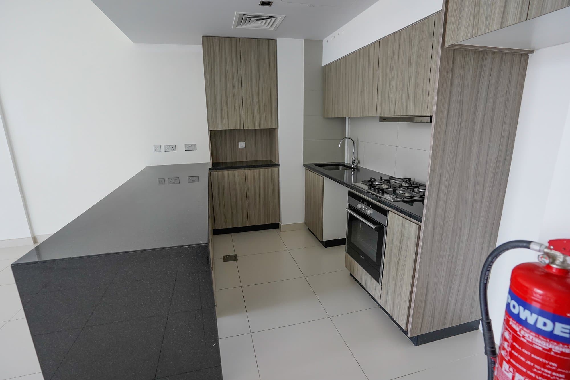 Charming Apt | High Floor | Ready to move in — 7