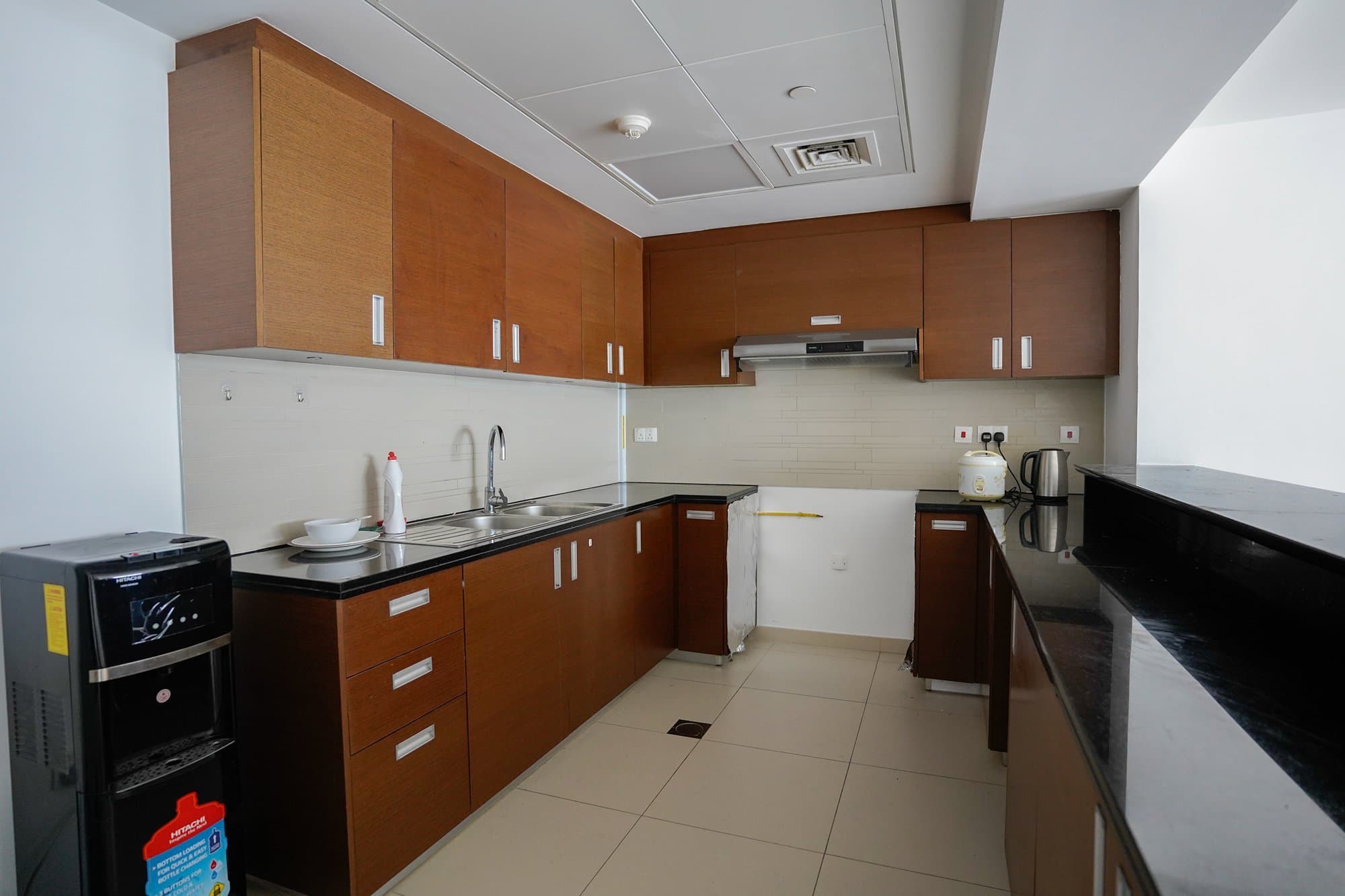 High Floor | Spacious 3BR | Ready to Move in — 10