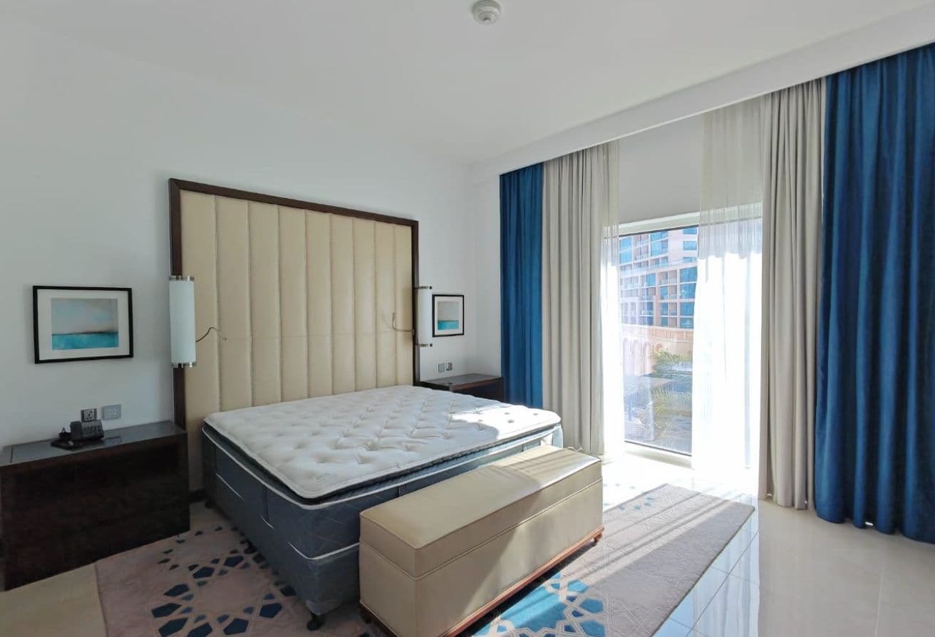 Fully Furnished | Sea View | Luxury Living — 9