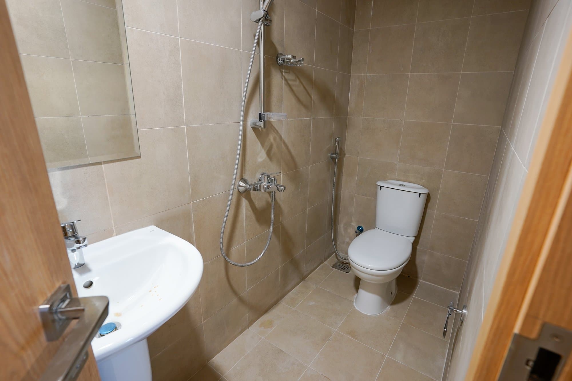 Amazing 2BR+M | High Floor | Prime Area — 12