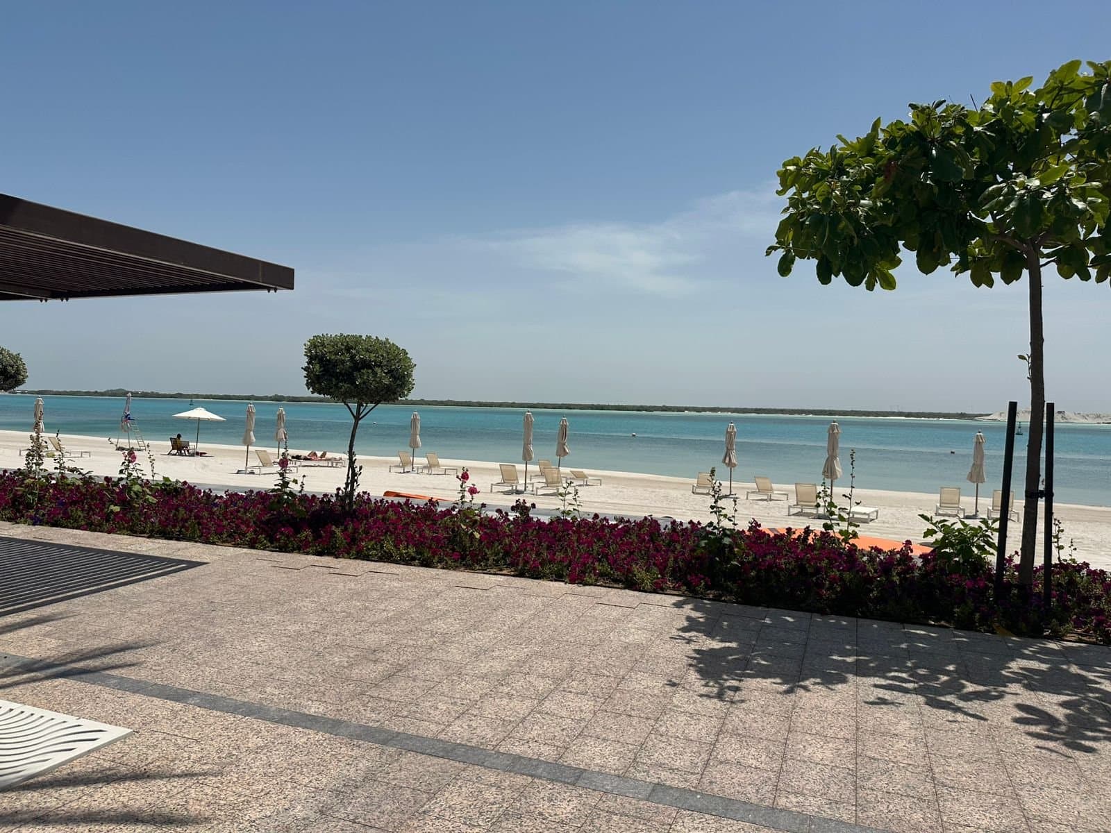 Beach Access | Huge Apartment | Partial Sea View — 23