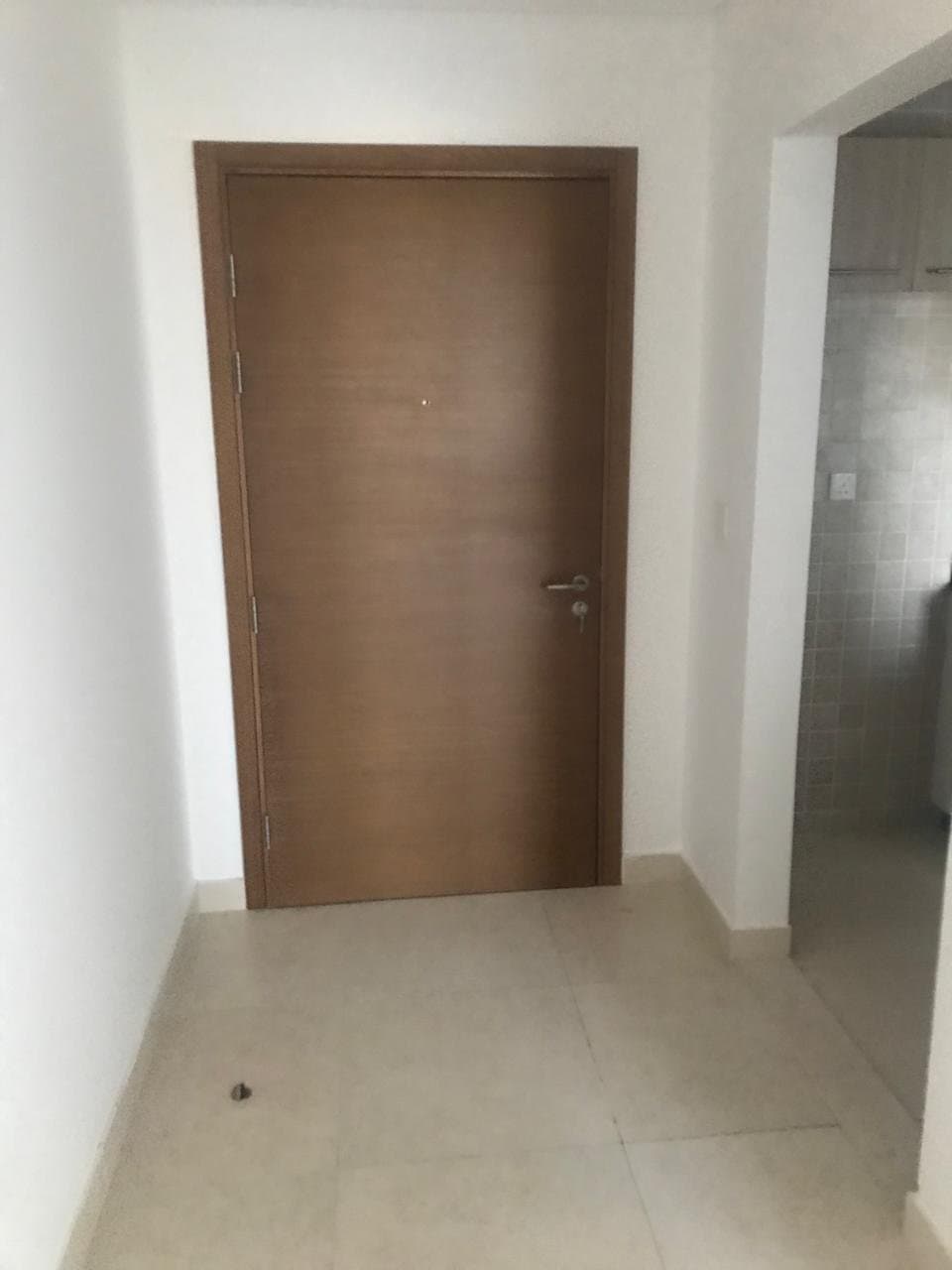 Spacious Apartment | 2 Balconies | Laundry Room — 11