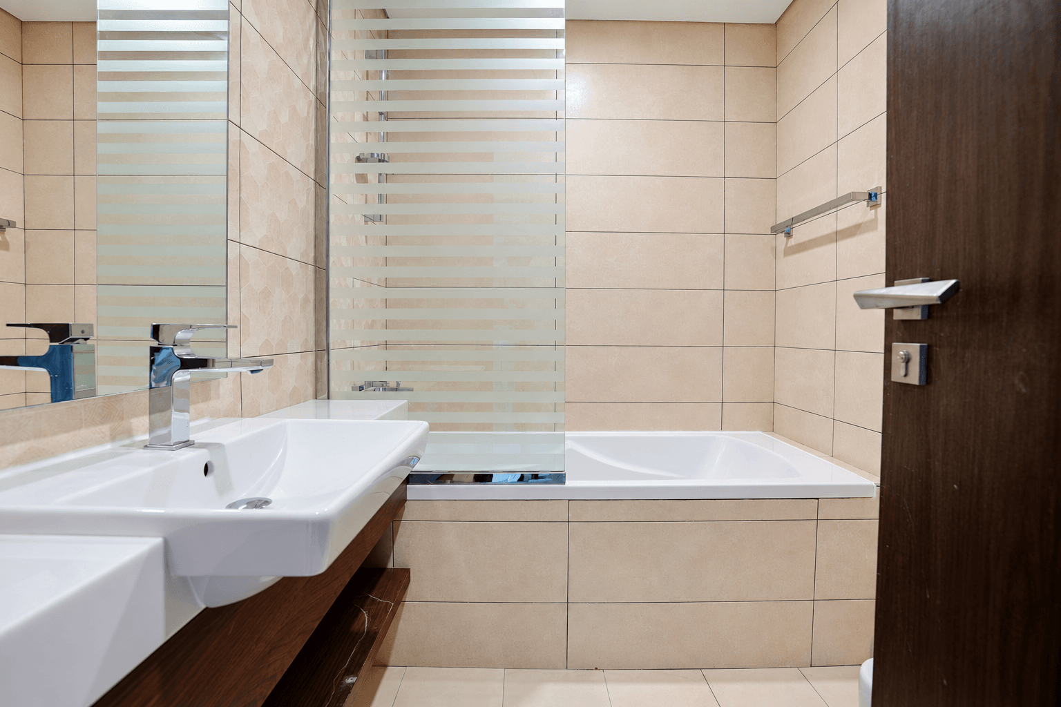 Limited Offer | 2BR with Balcony | Sea & Park View, 17
