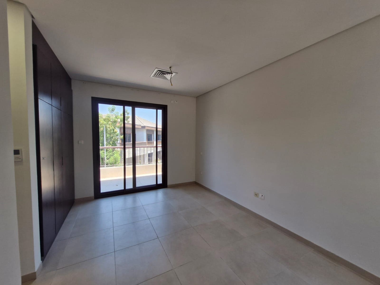 3BR+Maid | 4 Payments | Beach Access, 15