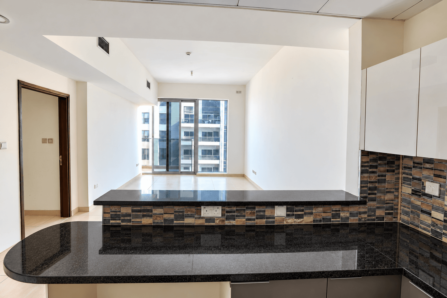 Prestige 2BR | Premium Sea Views | Prime Location, 17