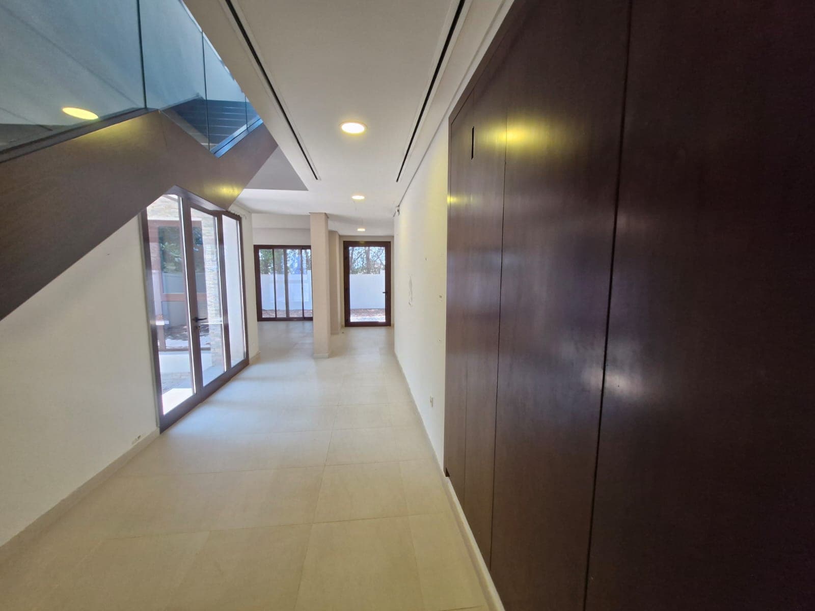 3BR+Maid | 4 Payments | Beach Access, 9