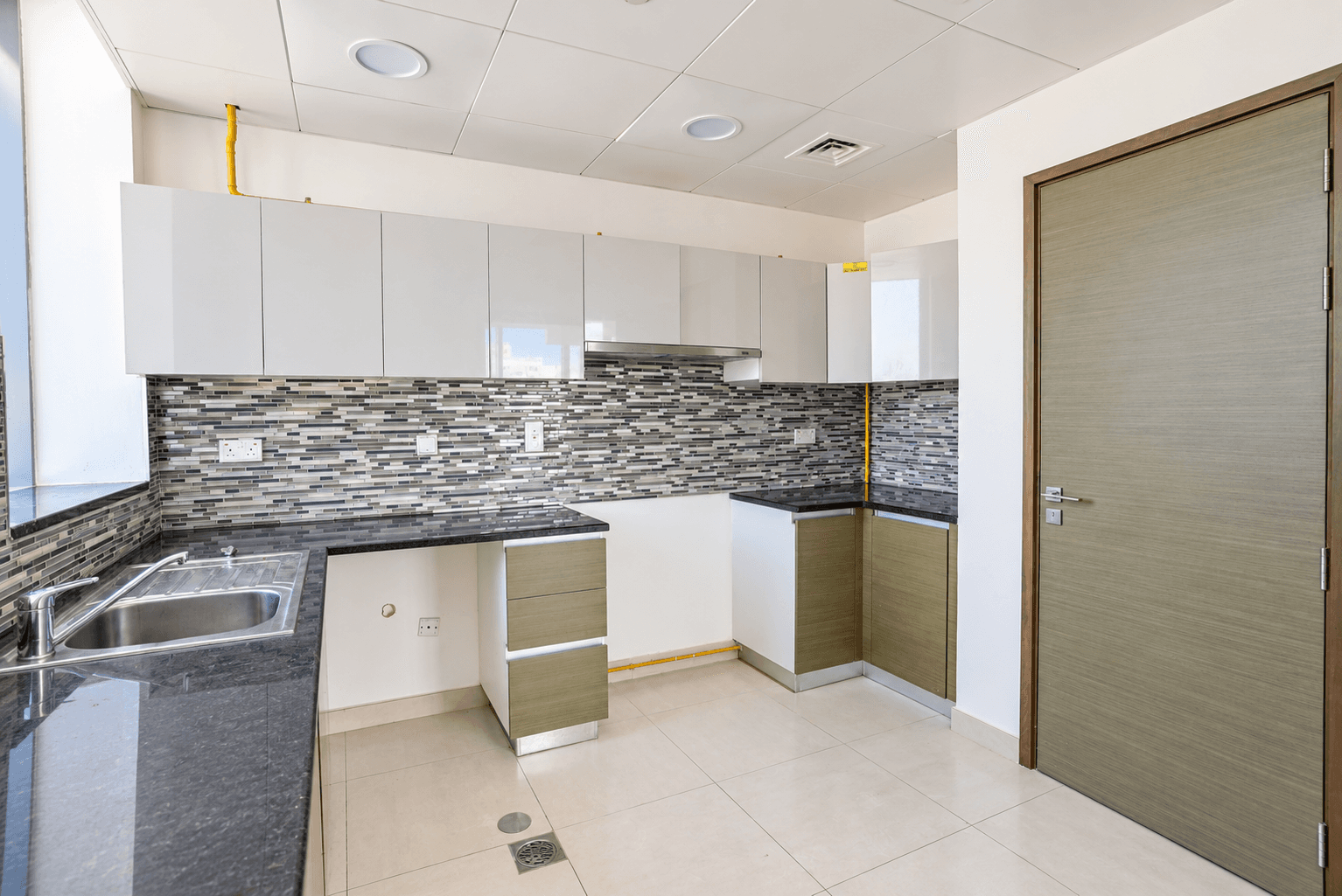 Elegant 3+1BR Duplex | Sea Palace and City Views | Prime Location, 13